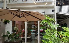 Jindabyne Cafe & Hostel